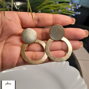 Phinna-semijoias-argola-media-acetinada-oval
